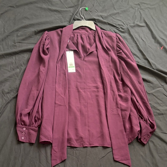 Calvin Klein Elegant Dark Purple Blouse - Picture 9 of 14